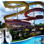 Golden Dolphin Grand Hotel Excelente